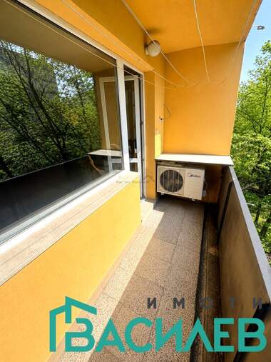 Продажба - Апартамент в Люлин-6,  София