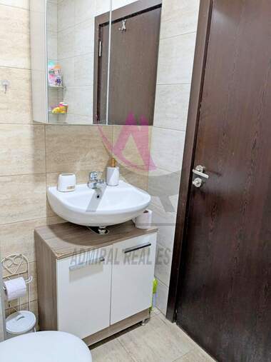 Închiriere - Apartament în Văzrajdane 1,  Varna