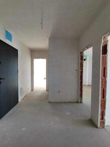 Продажба - Апартамент в Дървеница,  София