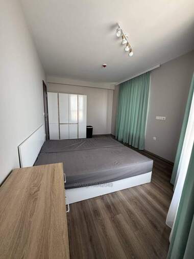 Închiriere - Apartament în Slaveîkov,  Burgas