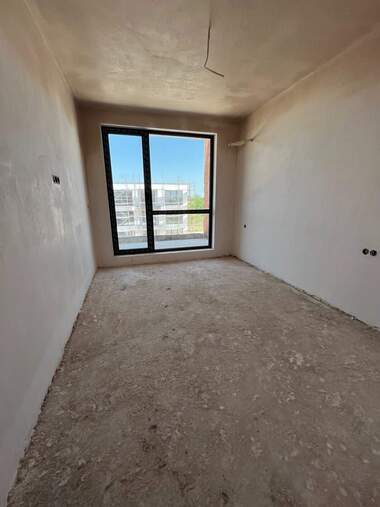 Vânzare - Apartament în Ostromila,  Plovdiv