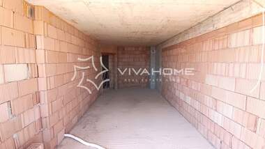 Vânzare - Apartament în Vinița,  Varna
