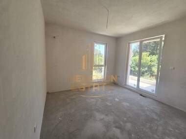 Продажа - Квартира в Виница,  Варна