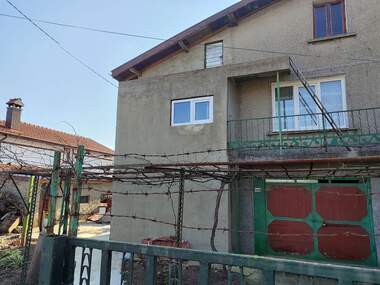 Vânzare - Casă în Placeidol,  Dobrice