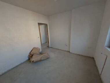 Verkauf - Wohnung in Waroscha,  Targowishte