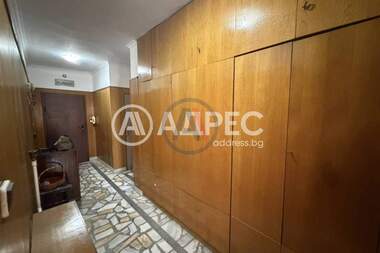 Vânzare - Apartament în Ivaniane,  Sofia