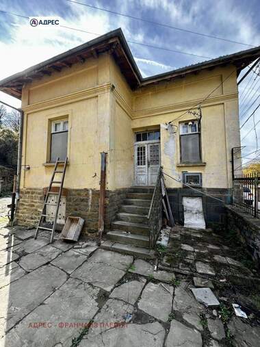 Satış - Ev olarak Dalbok Dol,  Loveç