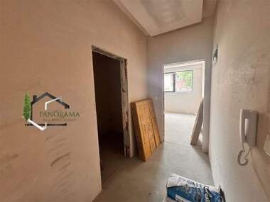 Verkauf - Wohnung in Griwiza,  Schumen
