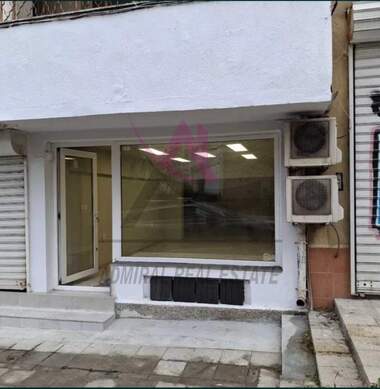 Ενοίκιο - Γραφείο/Κατάστημα/Αποθήκη/Κομμωτήριο σε Център,  Варна