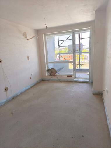 For sale - Apartment in Iujen,  Plovdiv