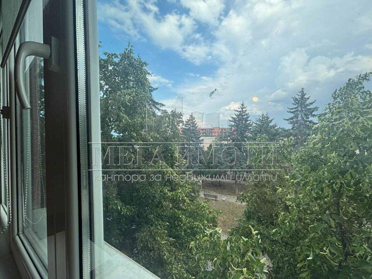 Многостаен Апартамент в Център, Сливен – снимка 3