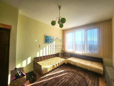 For sale - Apartment in Center,  Pazardjik