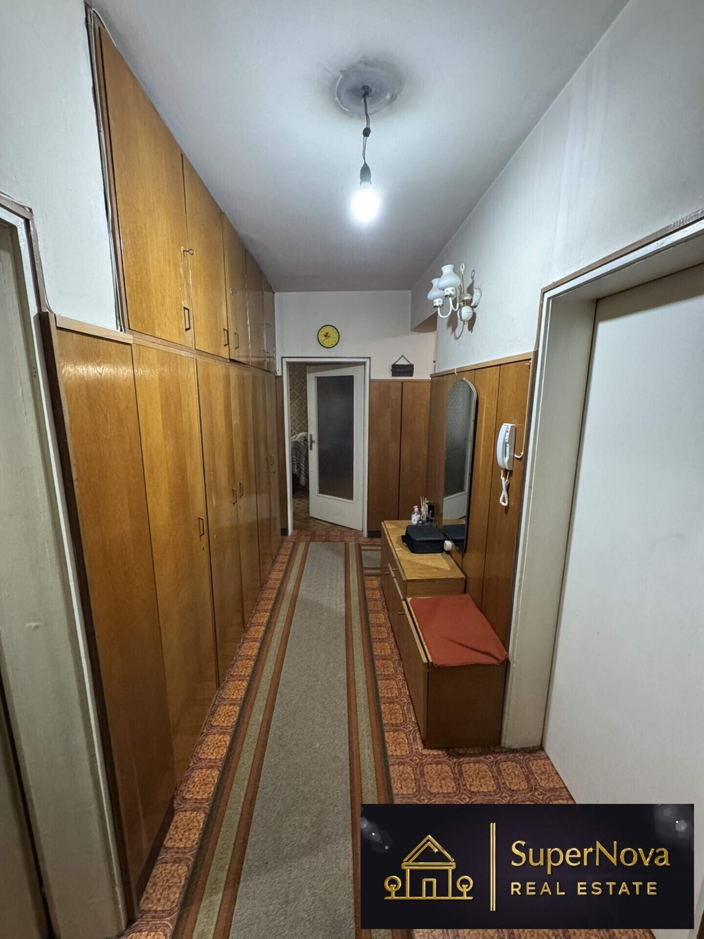 Cu patru camere Apartament în Țentăr, Haskovo – fotografia 8