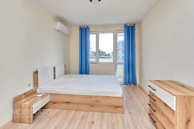 Vânzare - Apartament în Țentăr,  Burgas