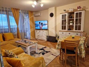 Наем - Апартамент в Бриз,  Варна