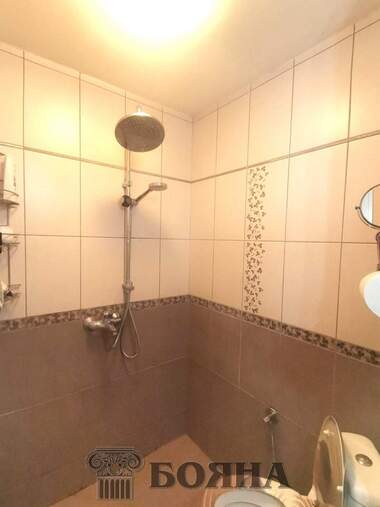 Vânzare - Apartament în Văzrajdane,  Ruse