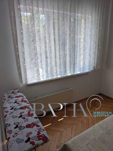 For rent - Apartment in Sportna zala,  Varna