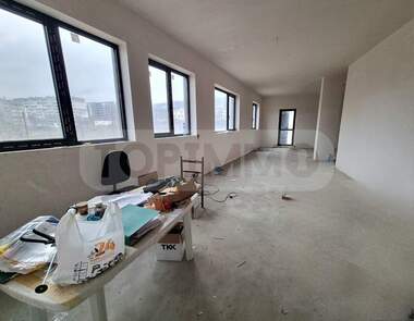 Verkauf - Büro/Laden in Wazrajdane 4,  Warna