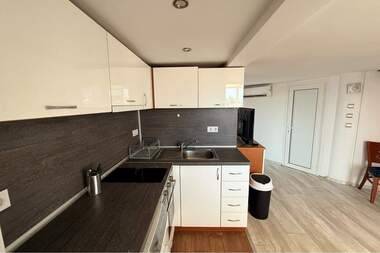Kira - Apartman olarak VINS - Çerven ploshtad,  Varna