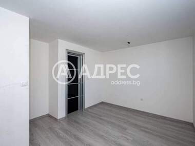 Vânzare - Apartament în Sădiîski,  Plovdiv