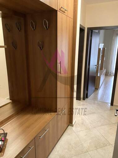 Наем - Апартамент в Общината,  Варна