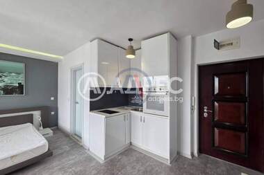 For sale - Apartment in Poligona,  Sofia