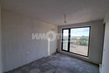 Продажба - Апартамент в Тракия,  Пловдив