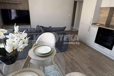 For sale - Apartment in Mladejki halm,  Plovdiv