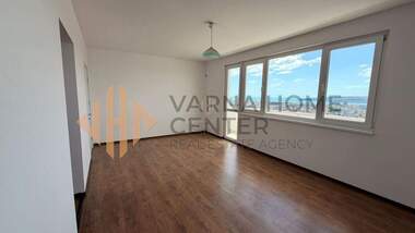 Vânzare - Apartament în Țveten kvartal,  Varna