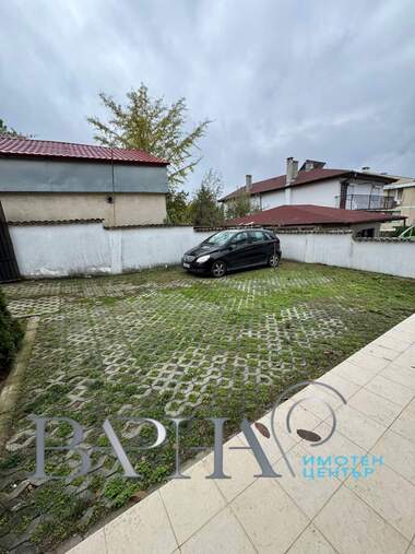 Наем - Апартамент в Бриз,  Варна