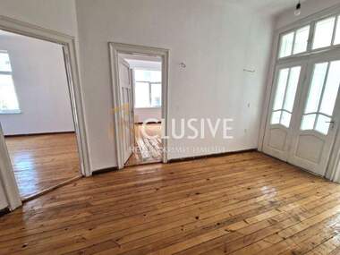 Verkauf - Wohnung in Wazrajdane,  Burgas