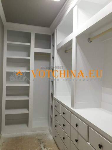 Vânzare - Apartament în Center,  Varna
