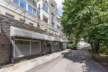 For sale - Office in k.k. Chayka,  Varna