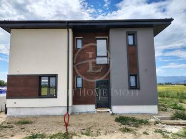 For sale - House in Karshiaka,  Plovdiv