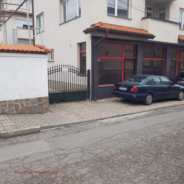 Verkauf - Garage in Dupniza,  Küstendil