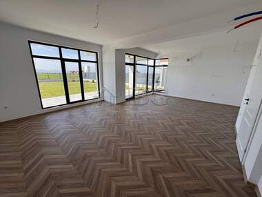 Satış - Ev olarak Lahana,  Burgas