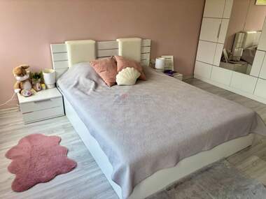 Miete - Wohnung in Zentar,  Weliko Tarnowo