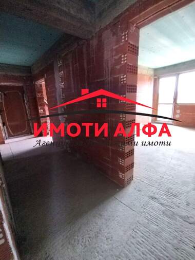 Продажа - Дом в Куба,  Хасково