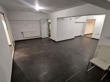 Vânzare - Apartament în Goțe Delceev,  Sofia