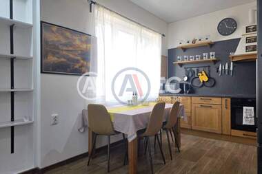 Verkauf - Wohnung in Center,  Sovia