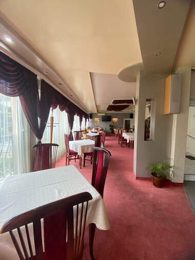 Vânzare - Restaurant în Karnobat,  Burgas