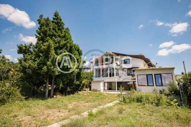 For sale - House in Manastirski rid,  Varna