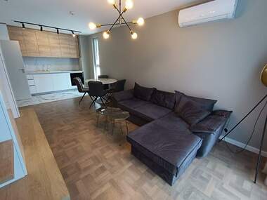 Închiriere - Apartament în Bratia Miladinovi,  Burgas