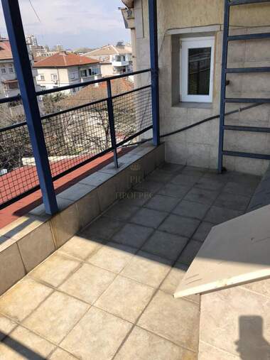Închiriere - Apartament în Sădiîski,  Plovdiv