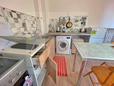 For rent - Apartment in Konfuto,  Varna