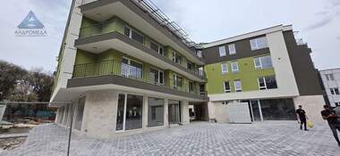 Miete - Laden in Wider Center,  Pleven