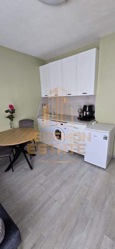 For rent - Apartment in Zimno kino Trakia,  Varna