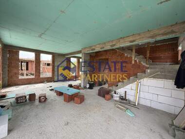 For sale - House in Brestnik,  Plovdiv