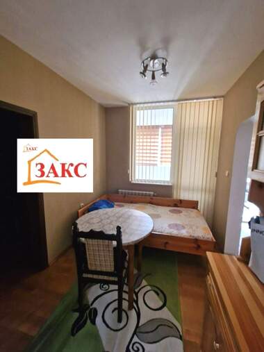 Продажба - Апартамент във Възрожденци,  Кърджали