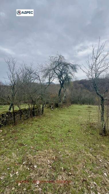 Vânzare - Casă în Aprilți,  Lovece